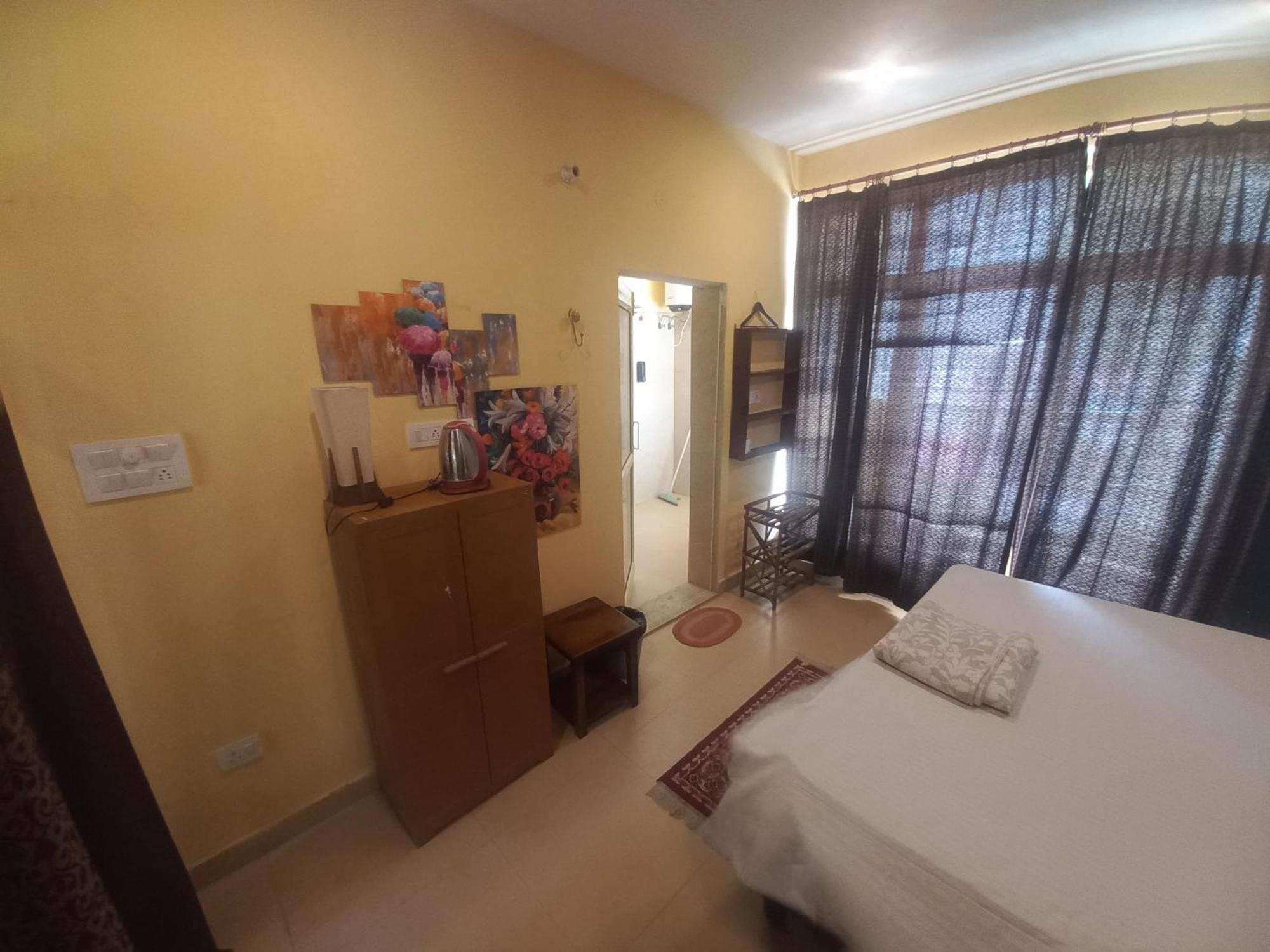 Devi Music Ashram Bed and Breakfast Rishīkesh Exteriör bild